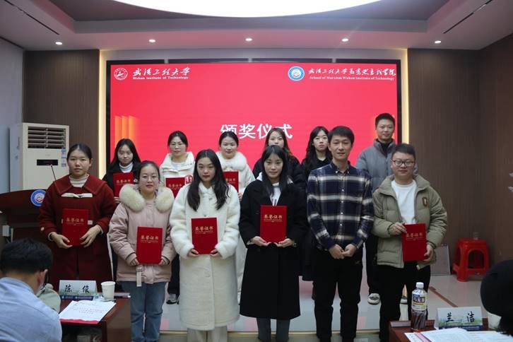 ˵Ã÷: ÈýµÈ½±