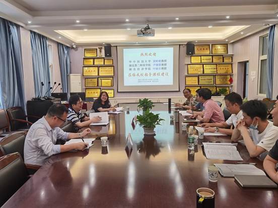 7c2b61ae005c1a4cd6aa5c51f832dbd